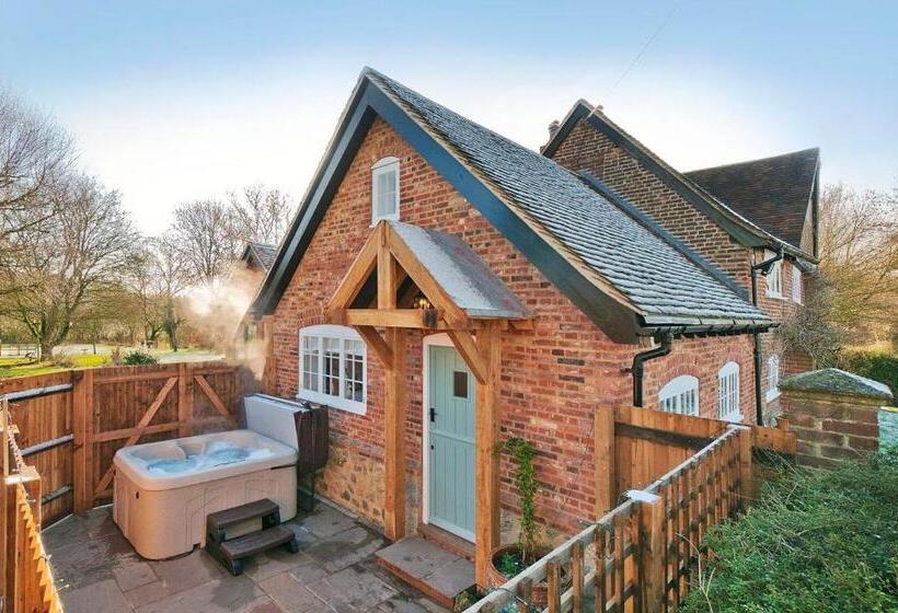 פנסיון The Annexe With Hot Tub