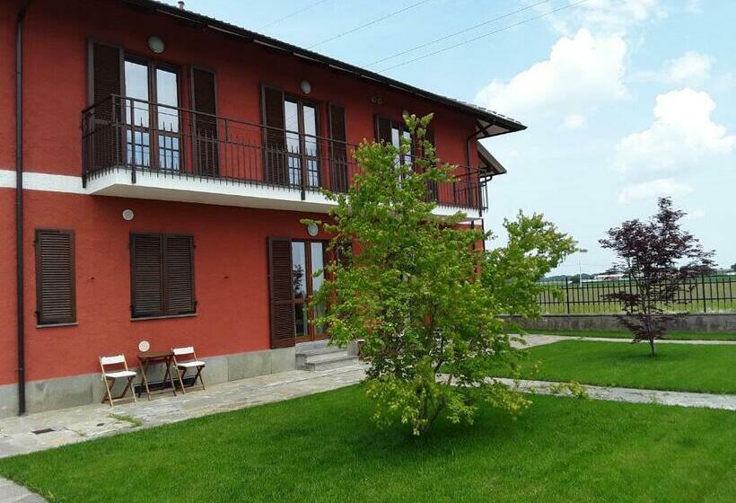 פנסיון Tra Menta E Meliga