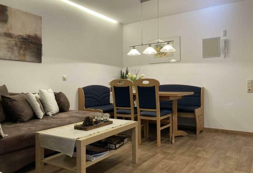 بنسيون Zani Helga