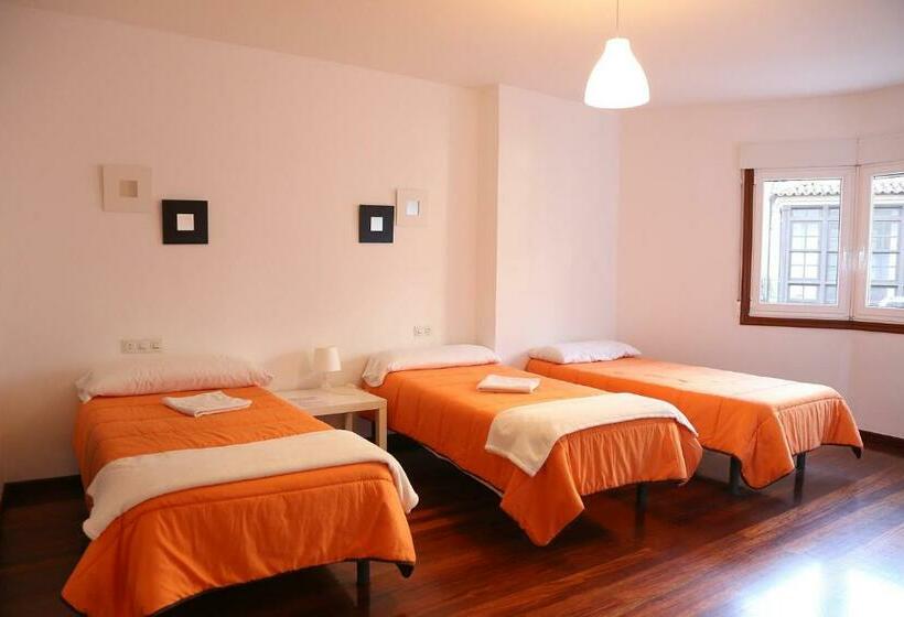 Pension De Peregrinos La Moderna