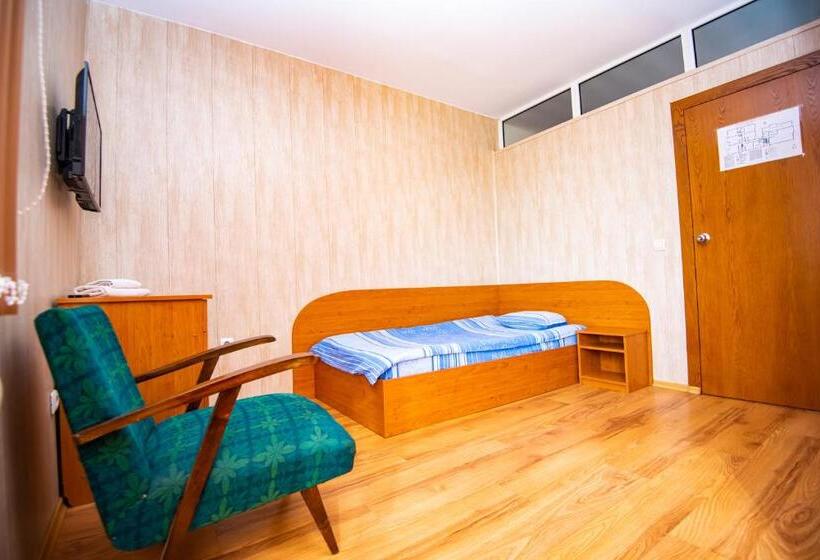 семеен хотел надежда