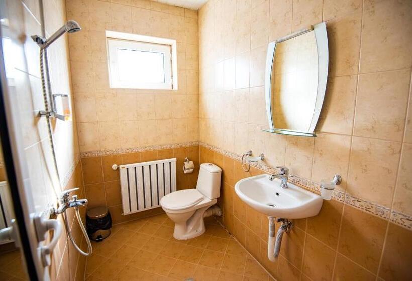 семеен хотел надежда