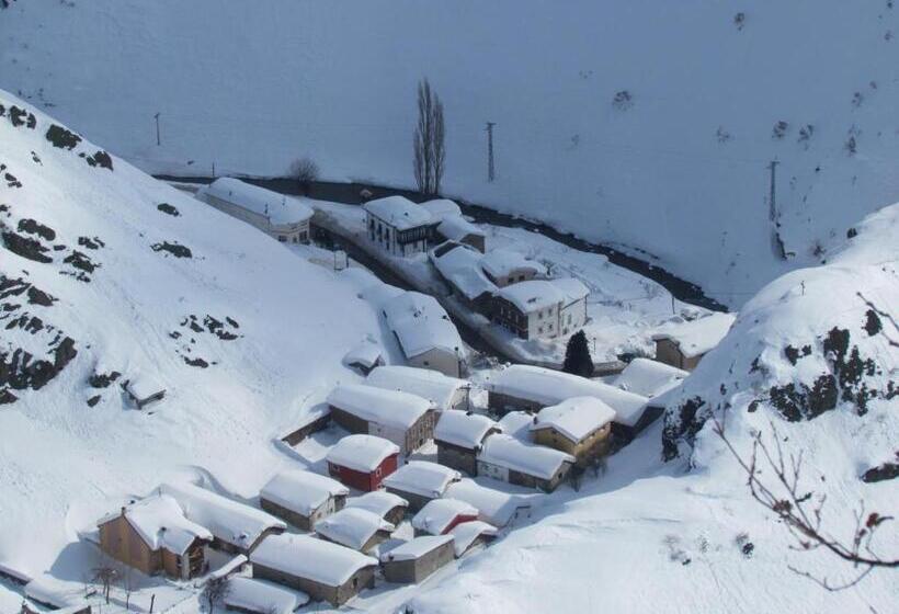 Albergue De Portilla