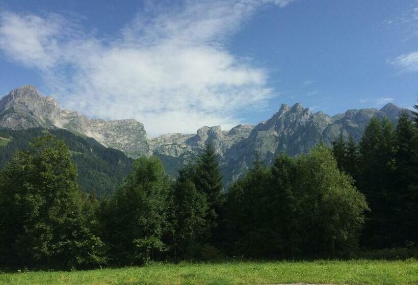 فندق صغير Gasthof Tennenblick