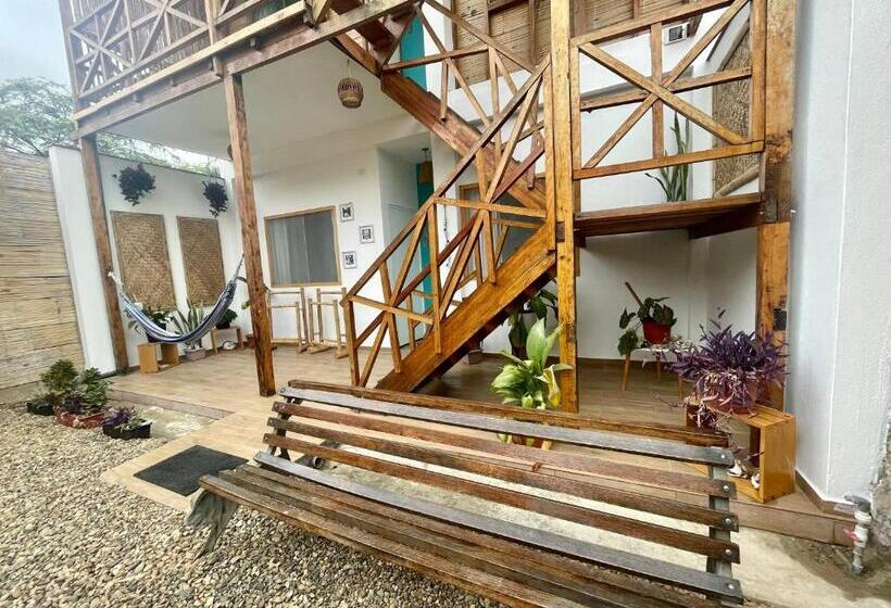 فندق صغير Qeru House