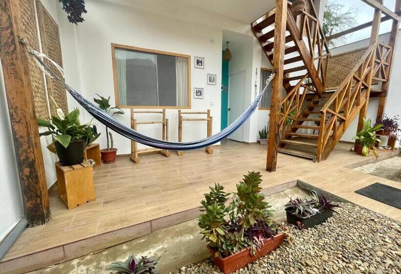 ユースホステル Qeru House