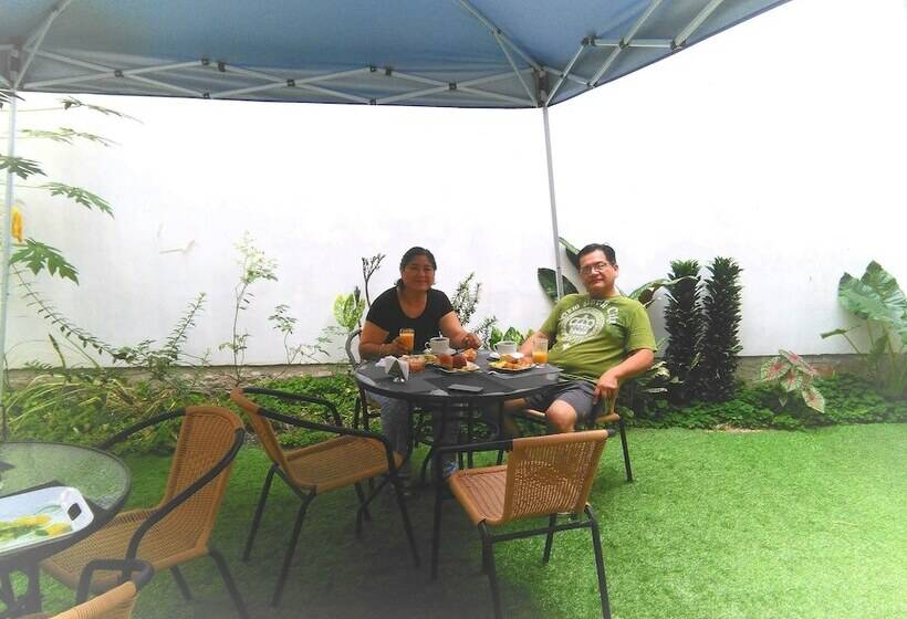 هاستل Sueño Tropical