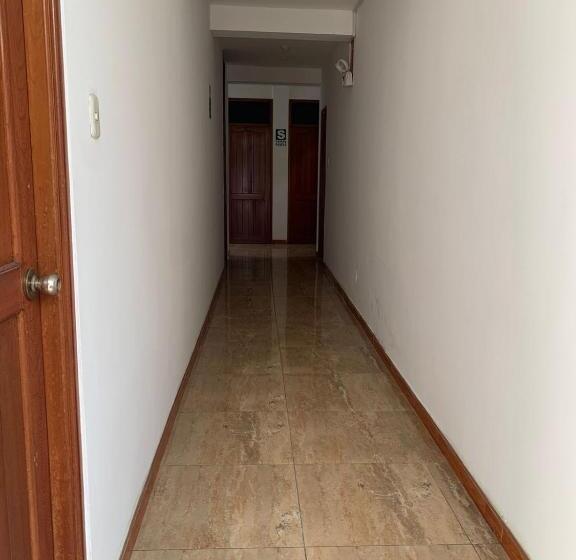 هاستل Sueño Tropical