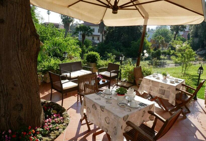 Bed and Breakfast Du Parc Boutique Home