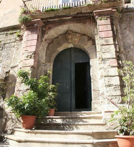 민박 Al Vecchio Castello