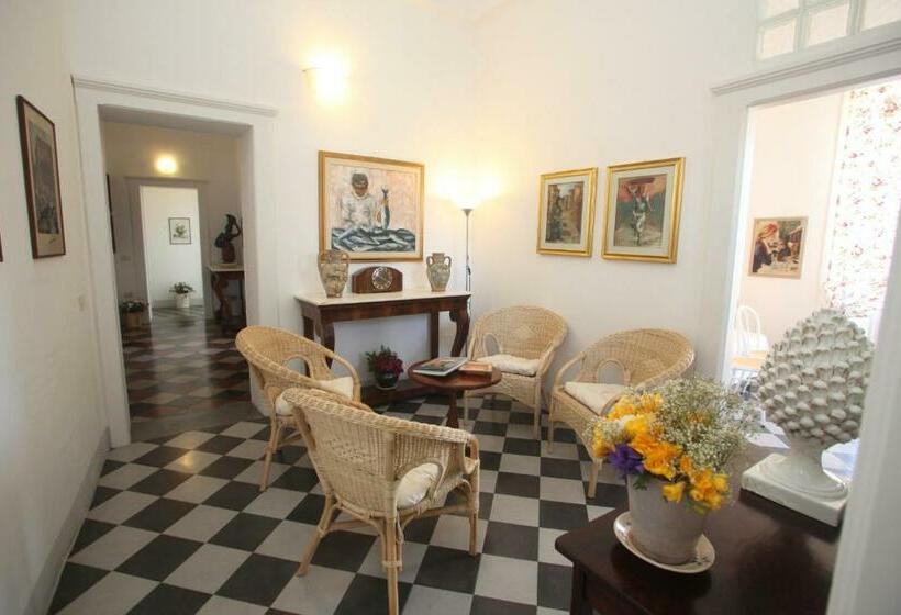 민박 Al Vecchio Castello