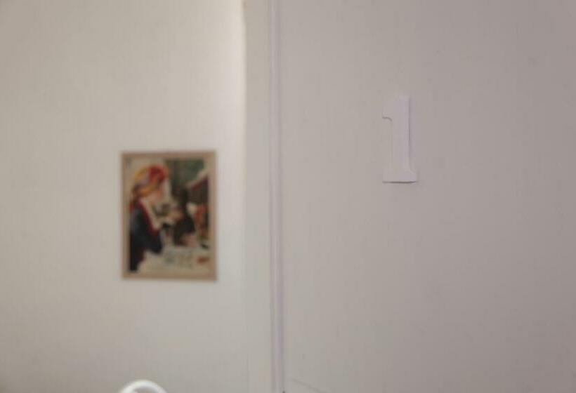 민박 Al Vecchio Castello