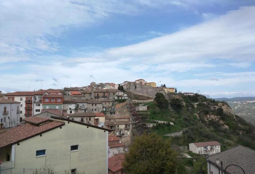 צימר Borgo Sciugolo