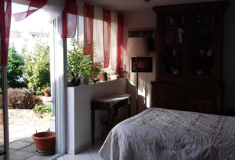 ベッドアンドブレックファースト Chambres D Hôtes Issy Paris