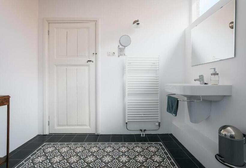 مبيت وإفطار De Verwennerie