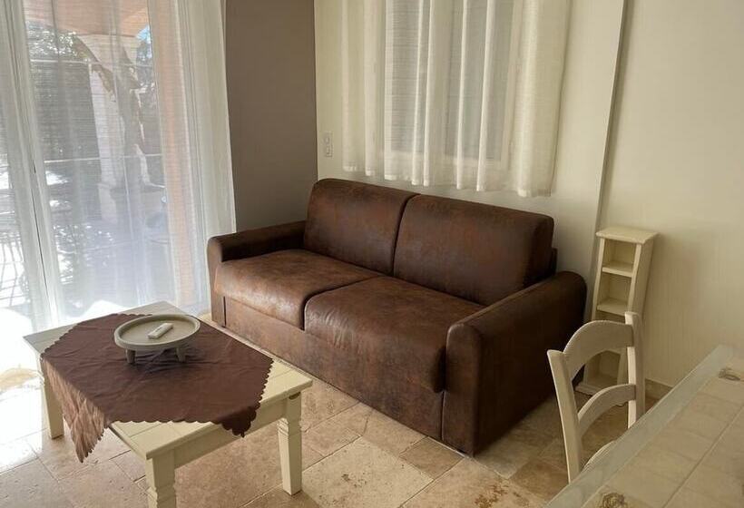 צימר Domaine Le Mas Sans Soucis