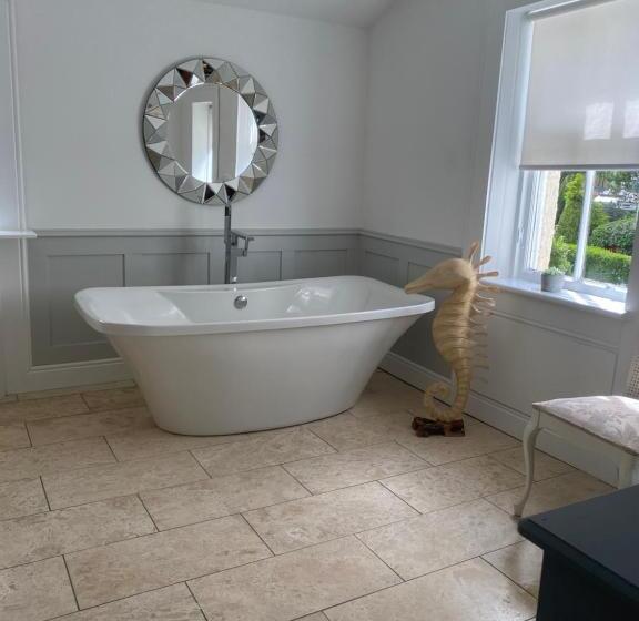 צימר Giffnock Rooms