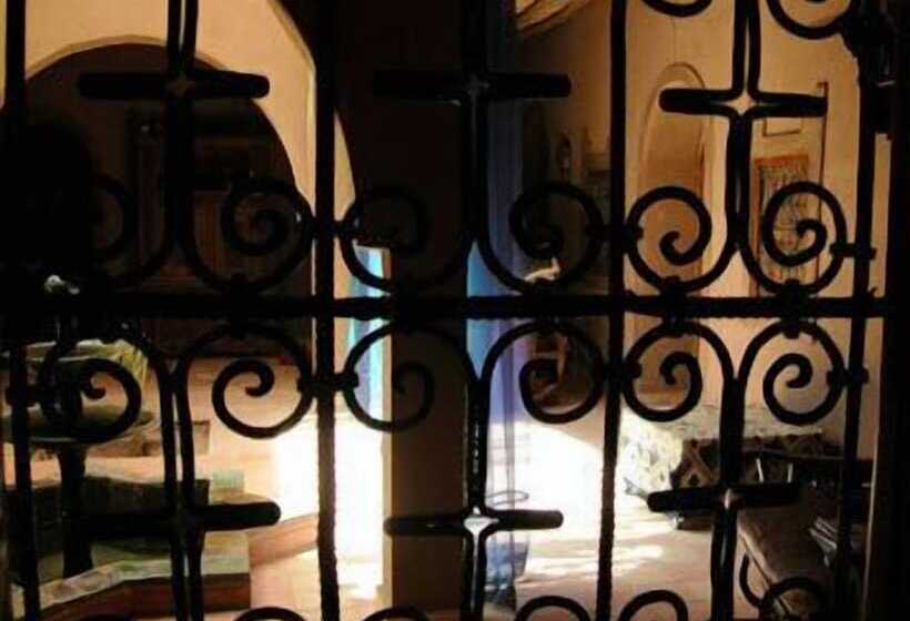 مبيت وإفطار Le Drom Blanc