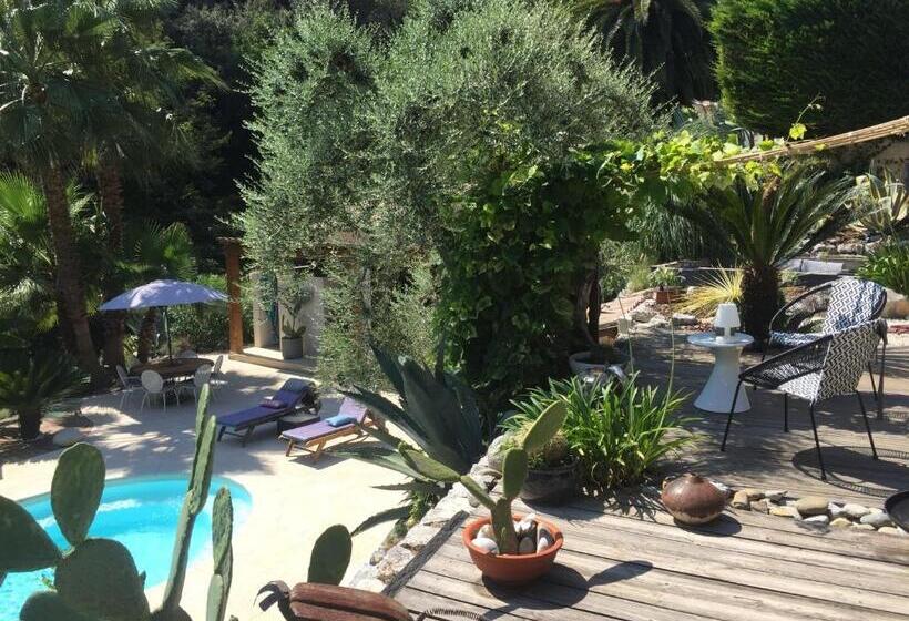 تختخواب و صبحانه Le Maskalou