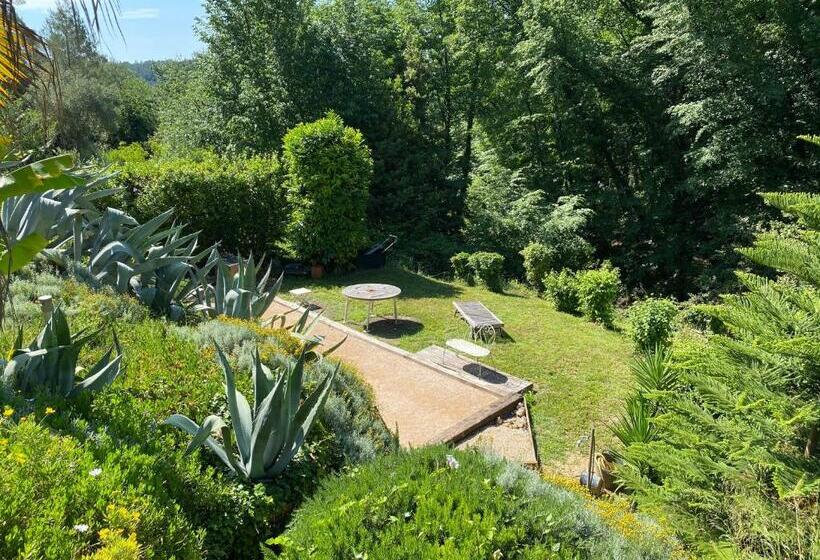 تختخواب و صبحانه Le Maskalou