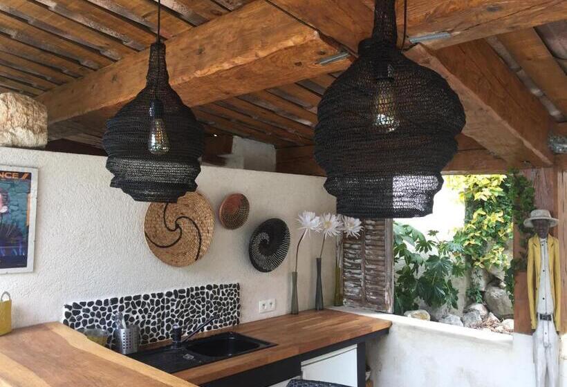 تختخواب و صبحانه Le Maskalou