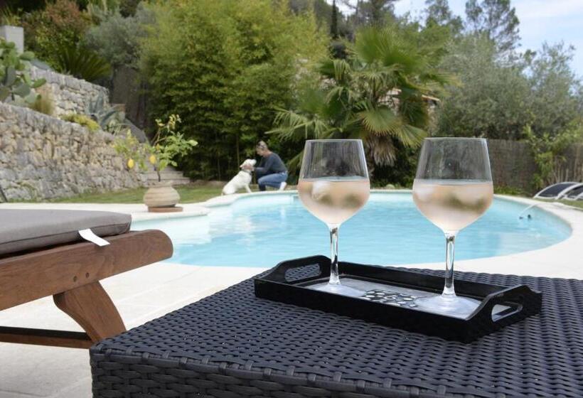 تختخواب و صبحانه Le Maskalou