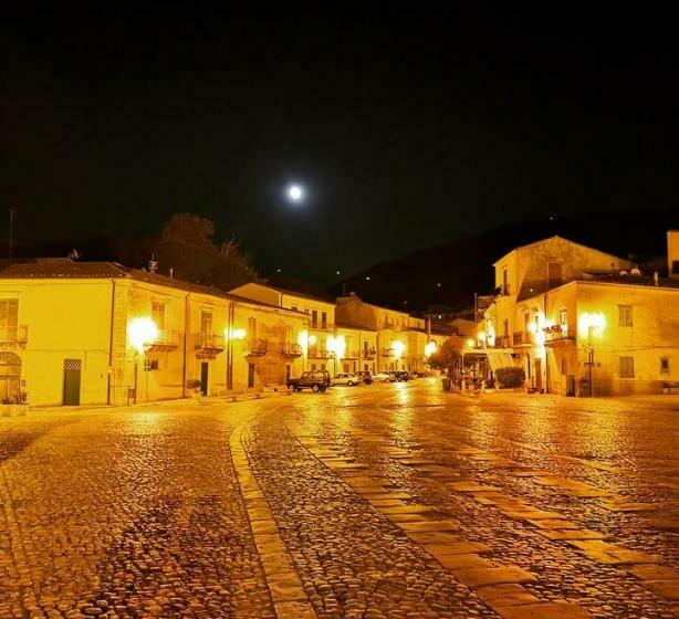 فندق Albergo Ristorante Pizzeria Del Viale