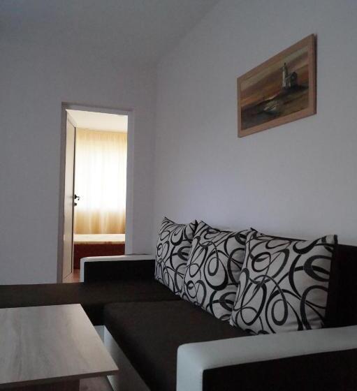 酒店 Guesthouse Iceberg