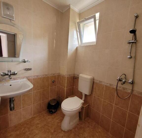 酒店 Guesthouse Iceberg