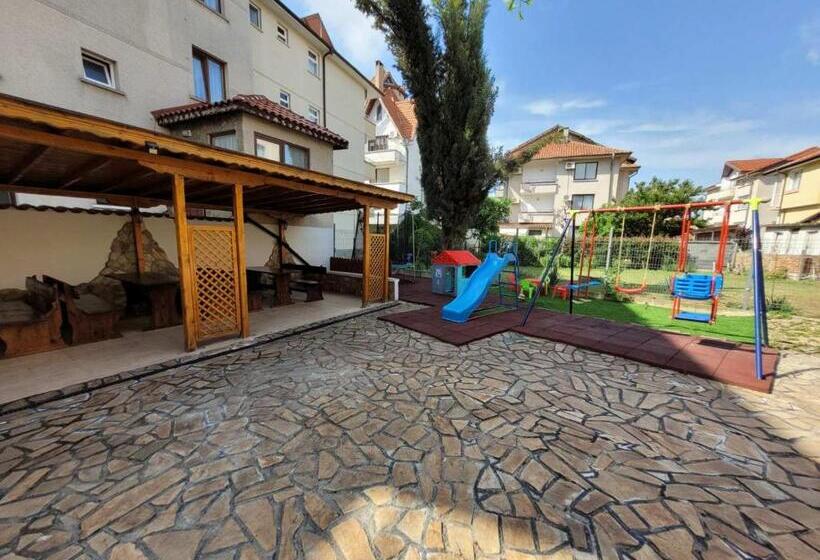 酒店 Guesthouse Iceberg