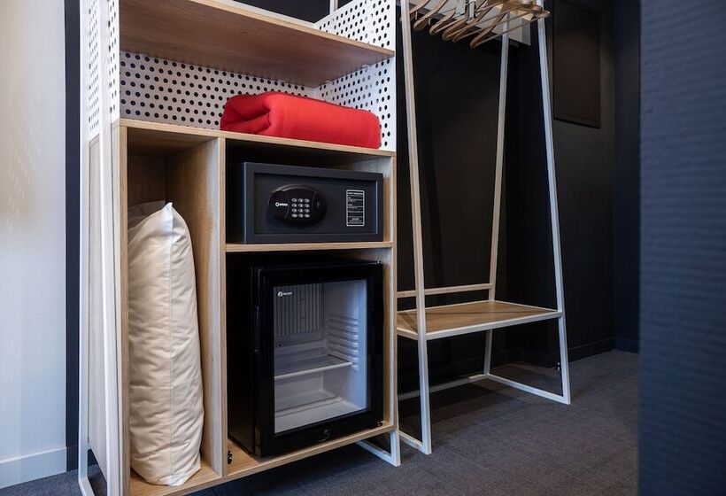 هتل Ibis Almaty Jetisu