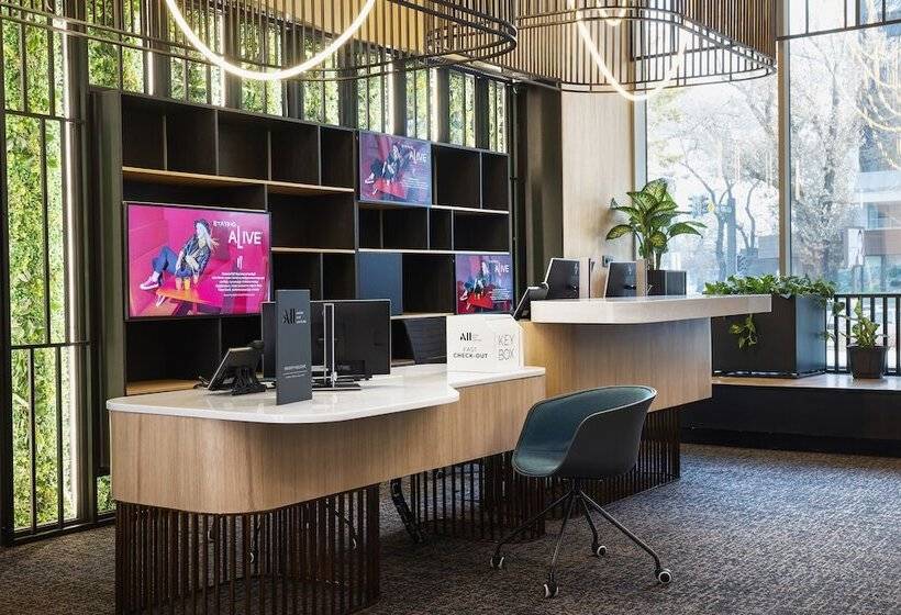 هتل Ibis Almaty Jetisu