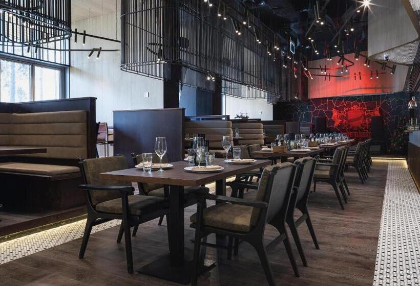 هتل Ibis Almaty Jetisu