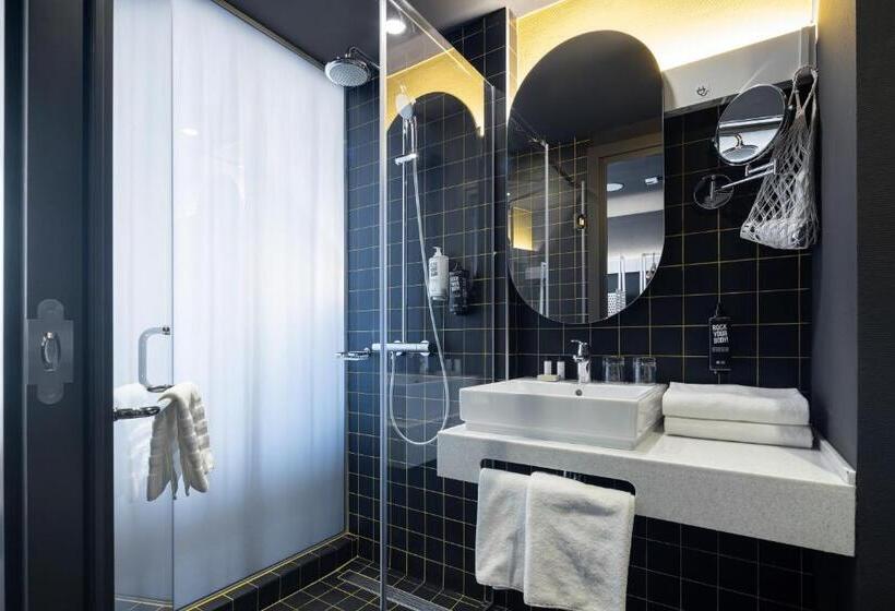 هتل Ibis Almaty Jetisu