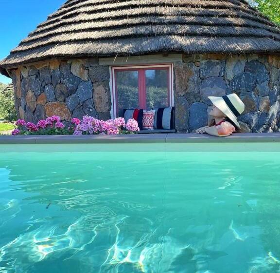 فندق Is Cheas Wine Farm Boutique