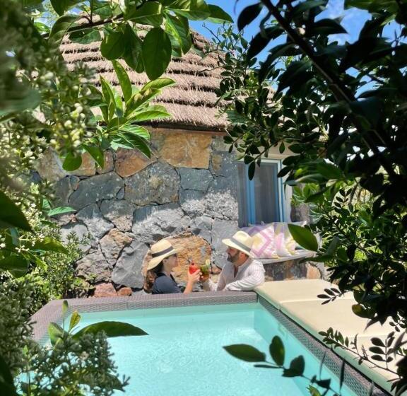 فندق Is Cheas Wine Farm Boutique