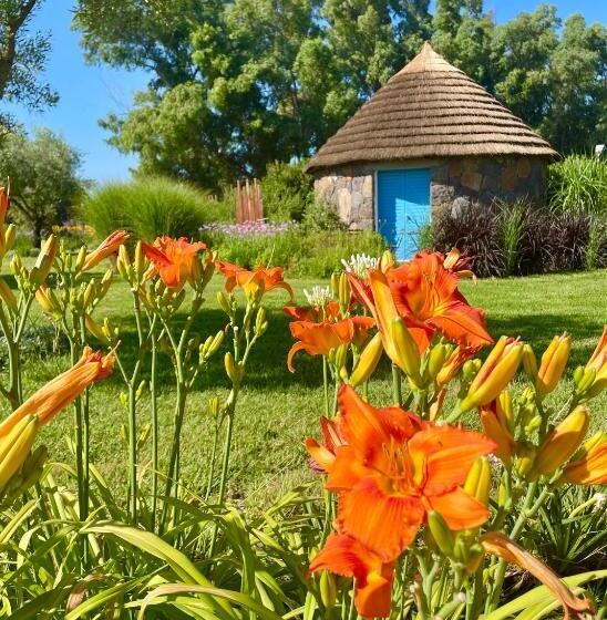 فندق Is Cheas Wine Farm Boutique