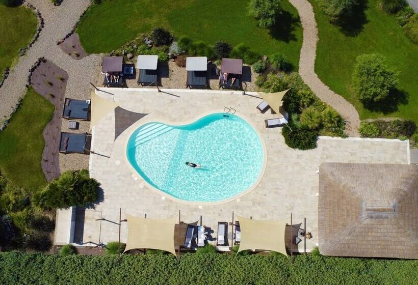 فندق Is Cheas Wine Farm Boutique