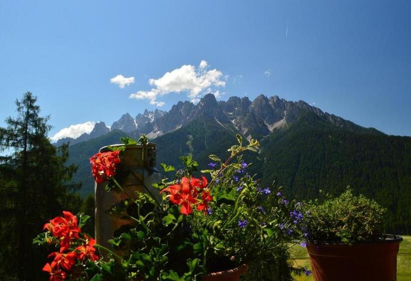 בית מלון כפרי Isidorhof