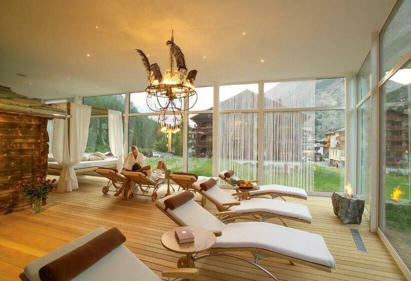 Loftsuite Hotel Saas