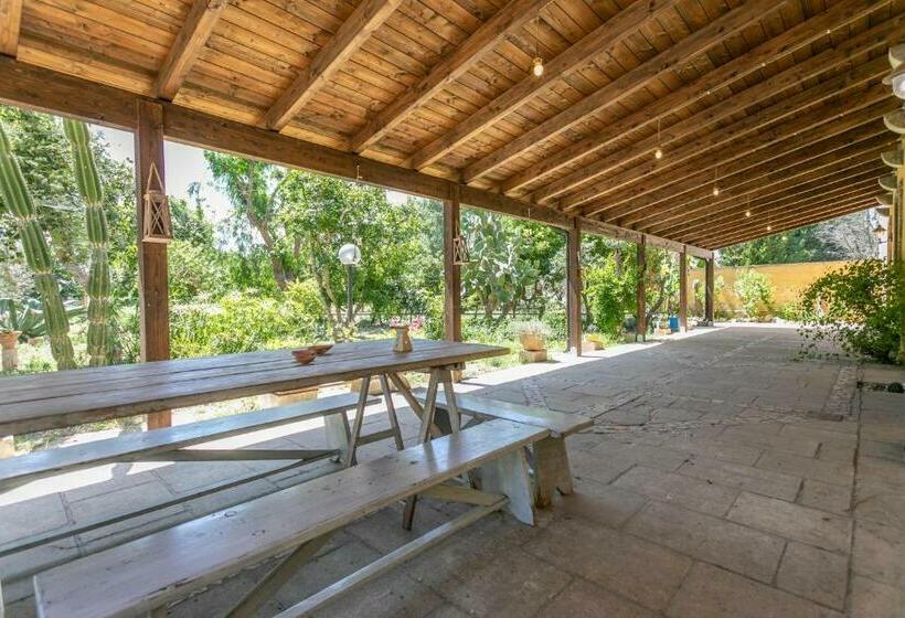 فندق Le Palmentelle   Masseria Con Piscina