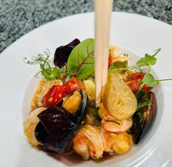 酒店 Roser House Boutique   Pe Malul Lacului Colibita