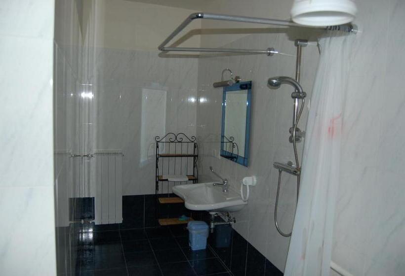 هتل Villa La Fontana