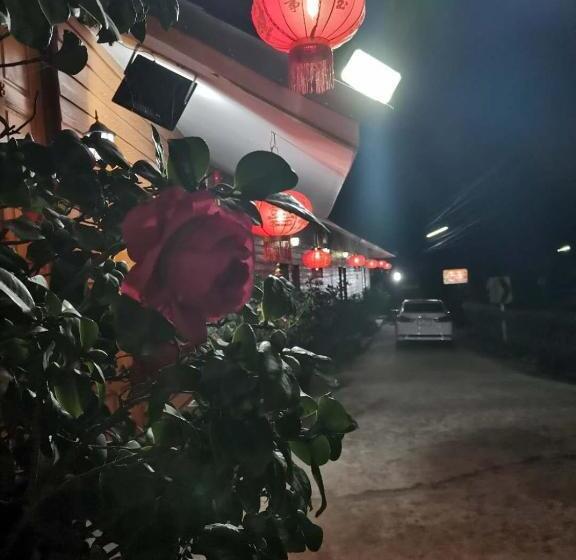 펜션 Baan Ruam Cha