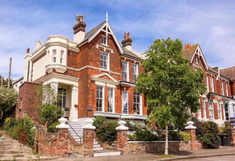 펜션 Black Rock House