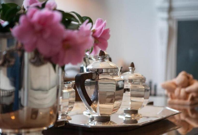 펜션 Black Rock House