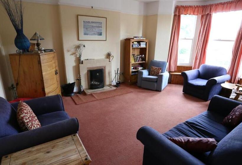 بنسيون Corratavey Guest Accommodation