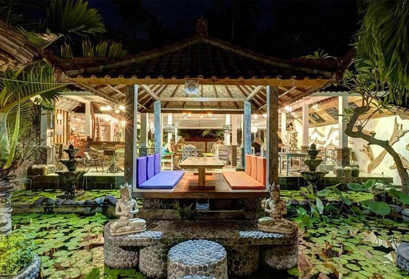 פנסיון Ganesh Lodge