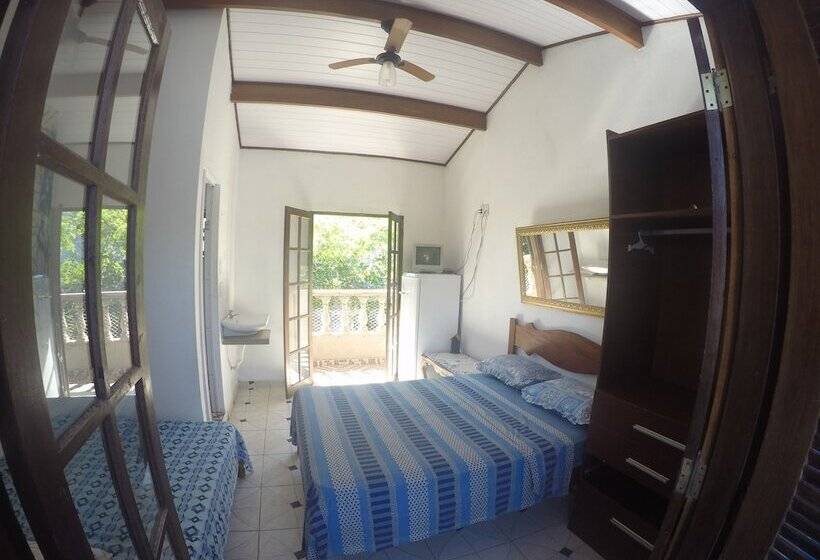 Пансион Golfinho Tropical Hostel E Pousada