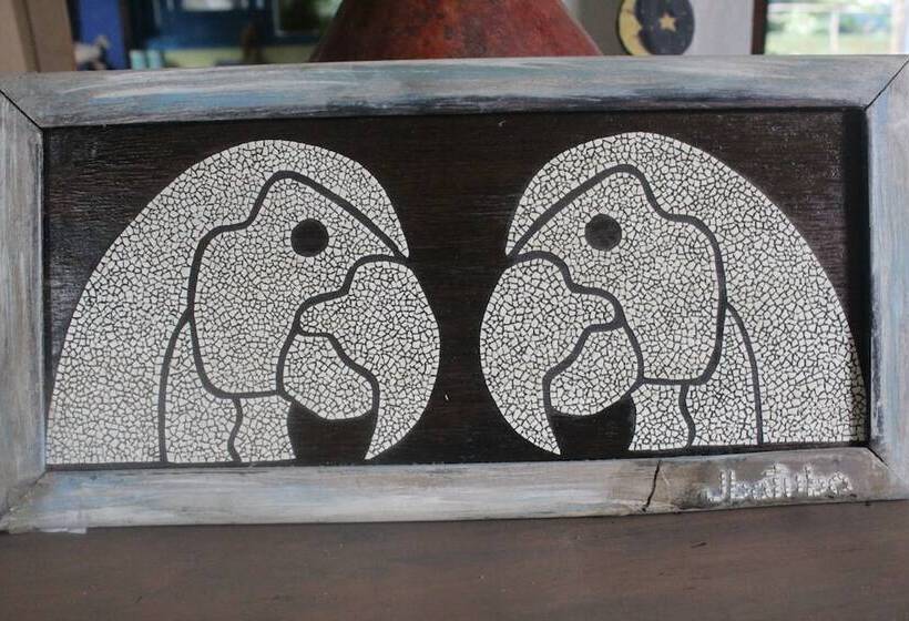 Пансион Golfinho Tropical Hostel E Pousada